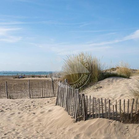 As21116 - P2 Centre Ville Dans Une Residence A 200M De La Plage Le Grau-du-Roi Buitenkant foto